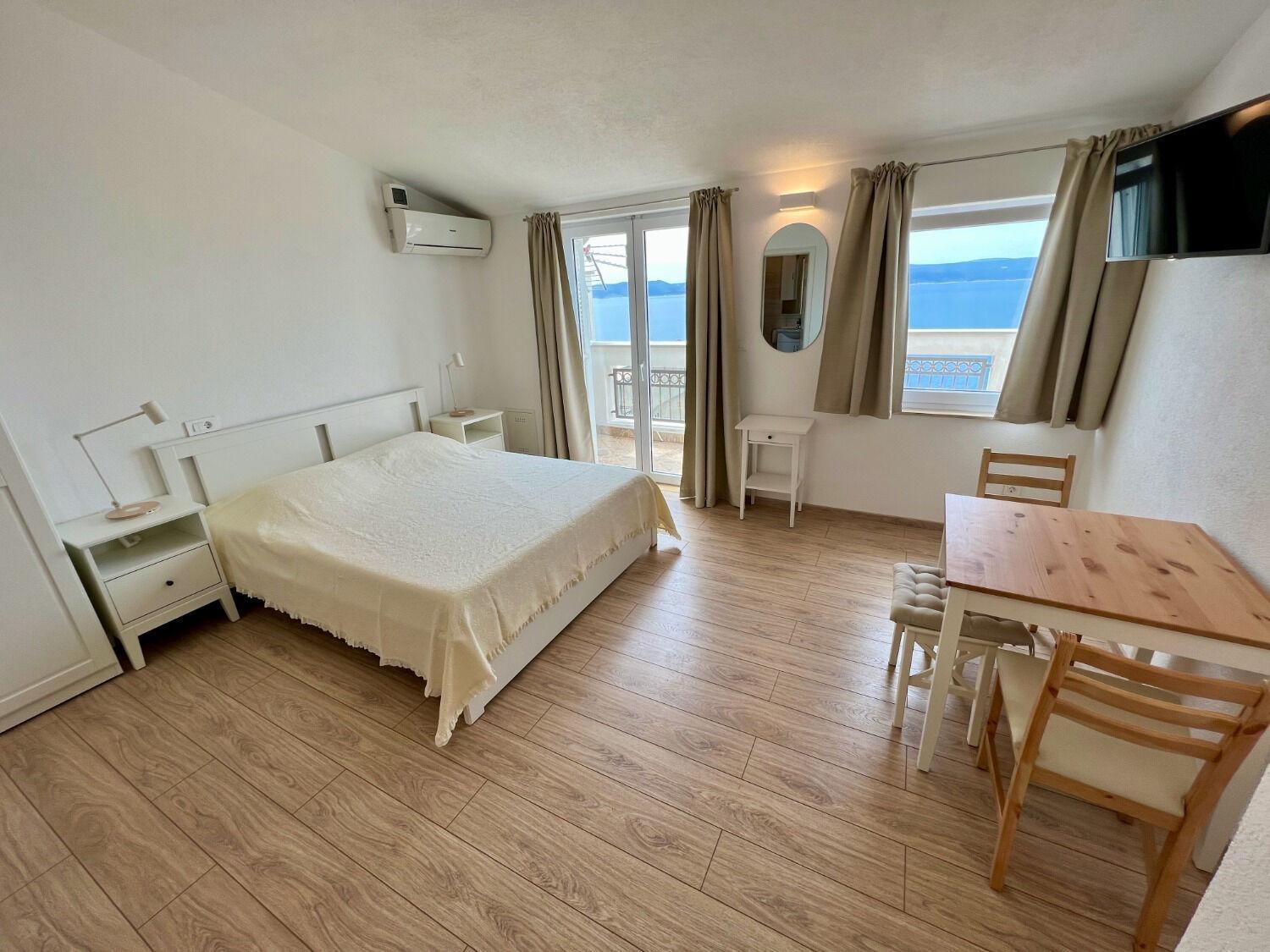 Apartments Via - 250 M From Sea Brela Exterior photo