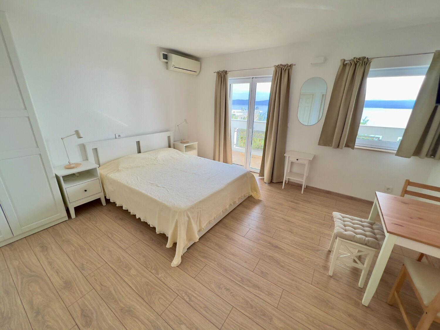 Apartments Via - 250 M From Sea Brela Exterior photo