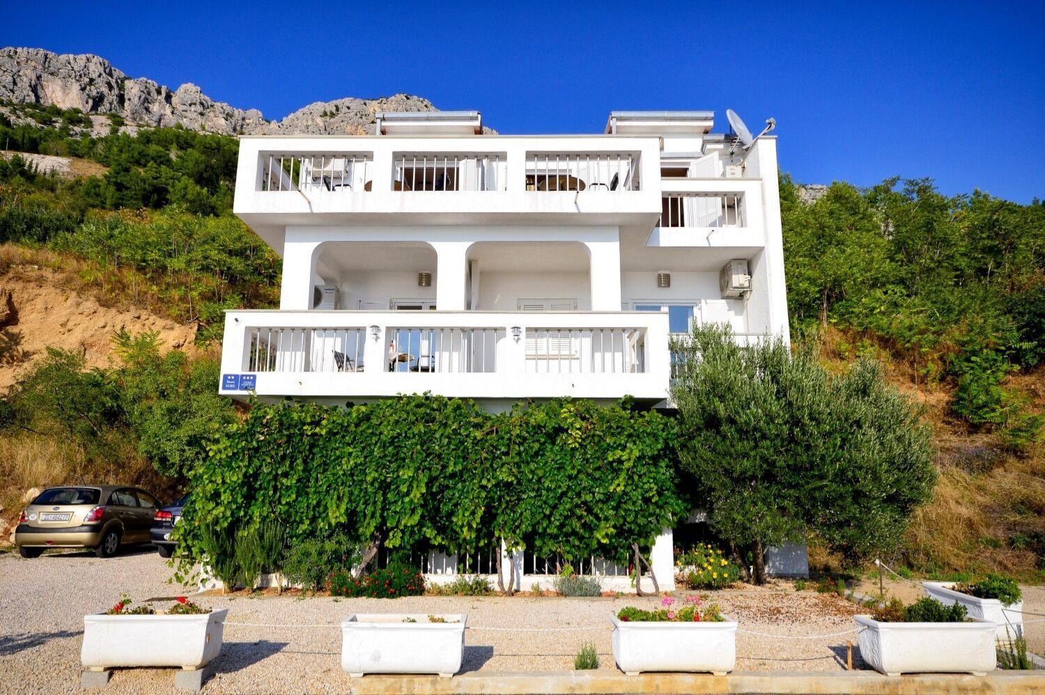 Apartments Via - 250 M From Sea Brela Exterior photo