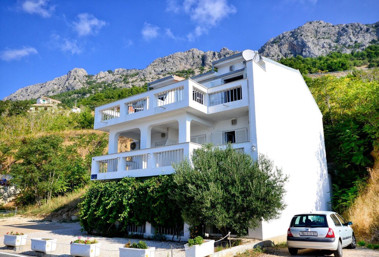 Apartments Via - 250 M From Sea Brela Exterior photo